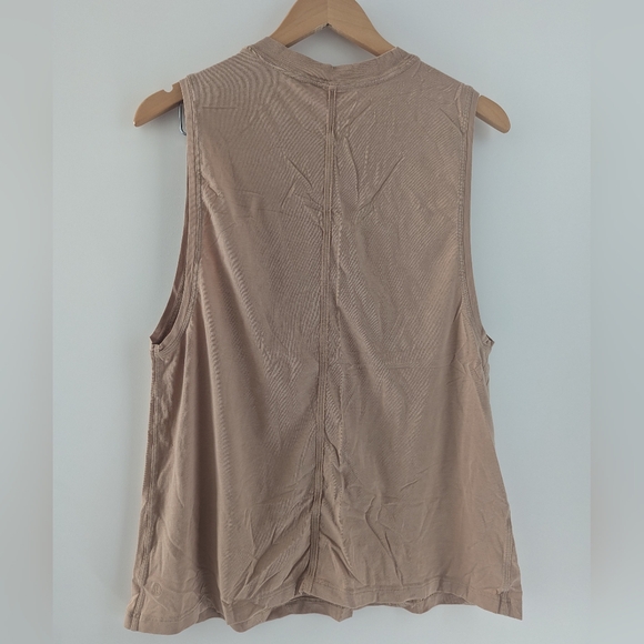 Lululemon all yours muscle tank - Picture 3 of 3
